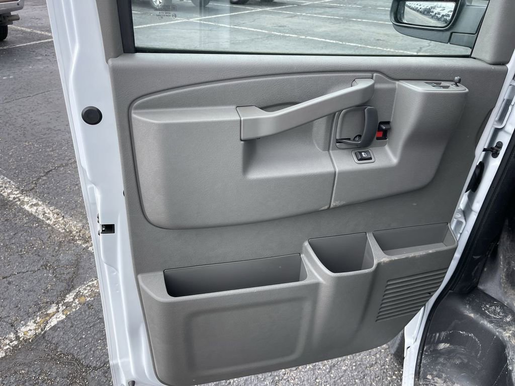 New 2026 Chevrolet Express 2500 w/ Driver Convenience Package RWD image 6