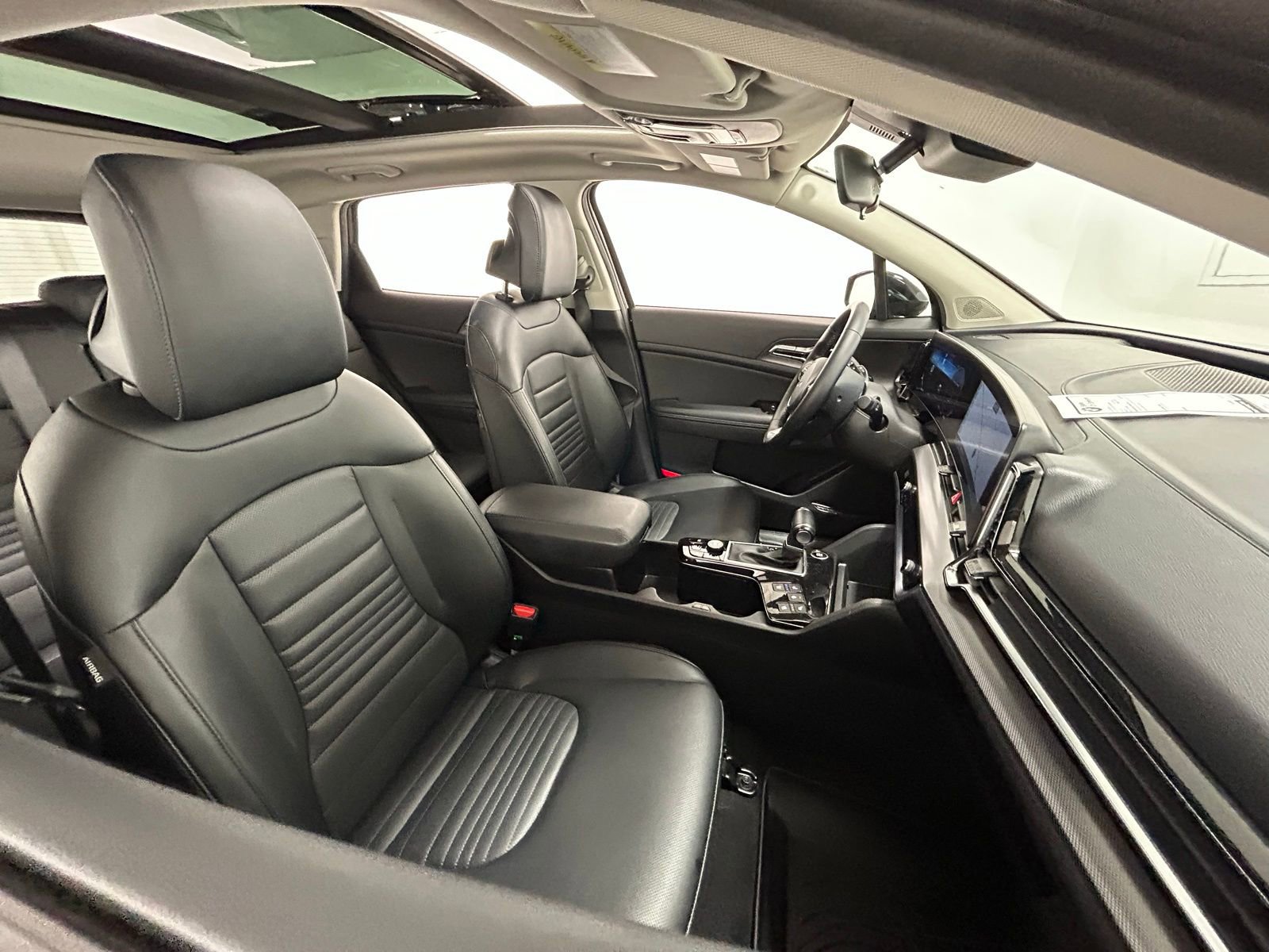 Used 2023 Kia Sportage SX FWD image 43