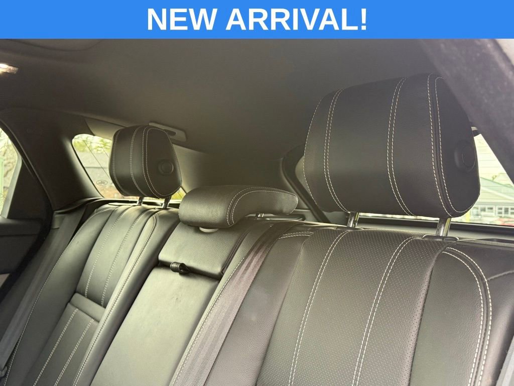 Used 2019 Land Rover Range Rover Velar R-Dynamic SE image 20