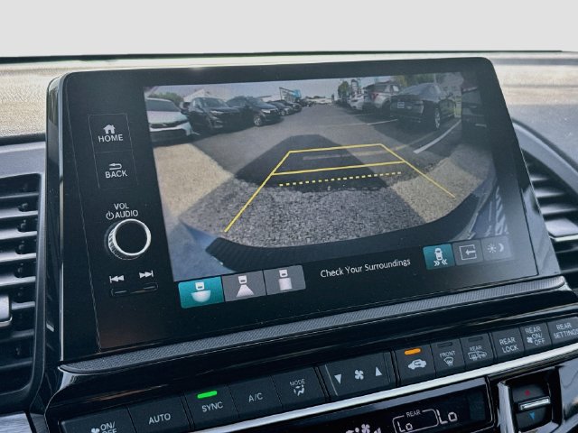 Certified 2025 Honda Odyssey Elite image 18