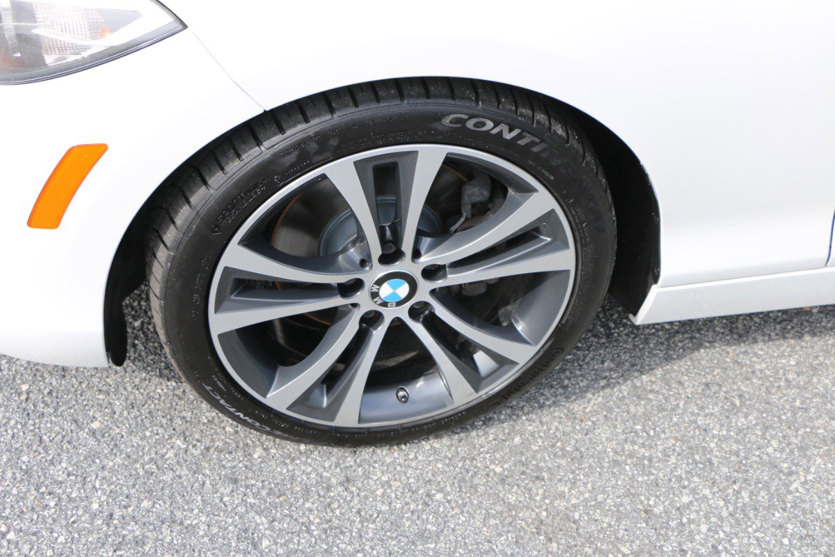 Used 2017 BMW 230i Coupe RWD image 14