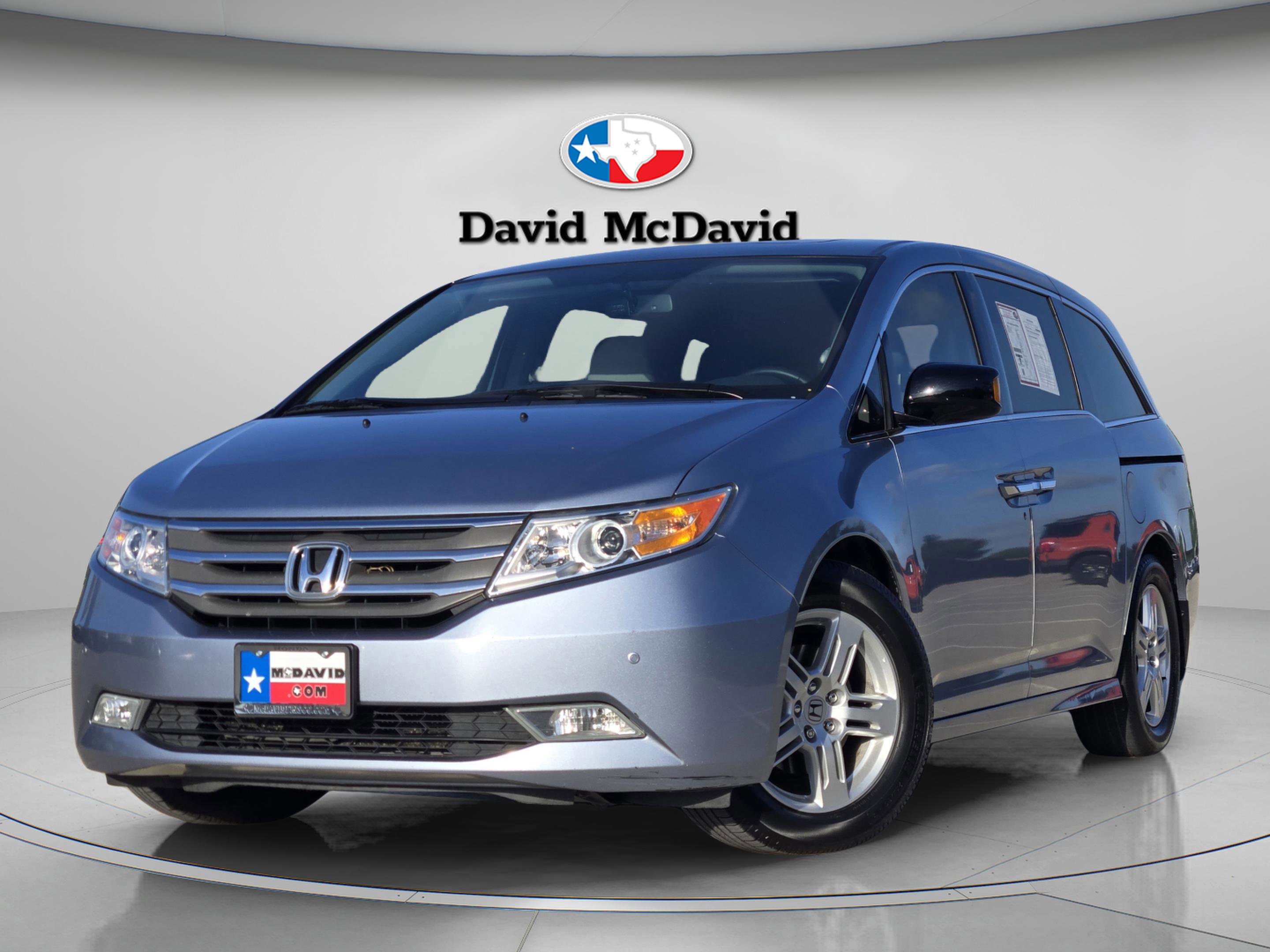 Used 2013 Honda Odyssey Touring image 1