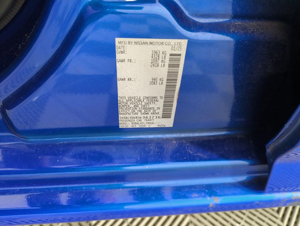 Used 2025 Nissan Altima 2.5 SV image 38