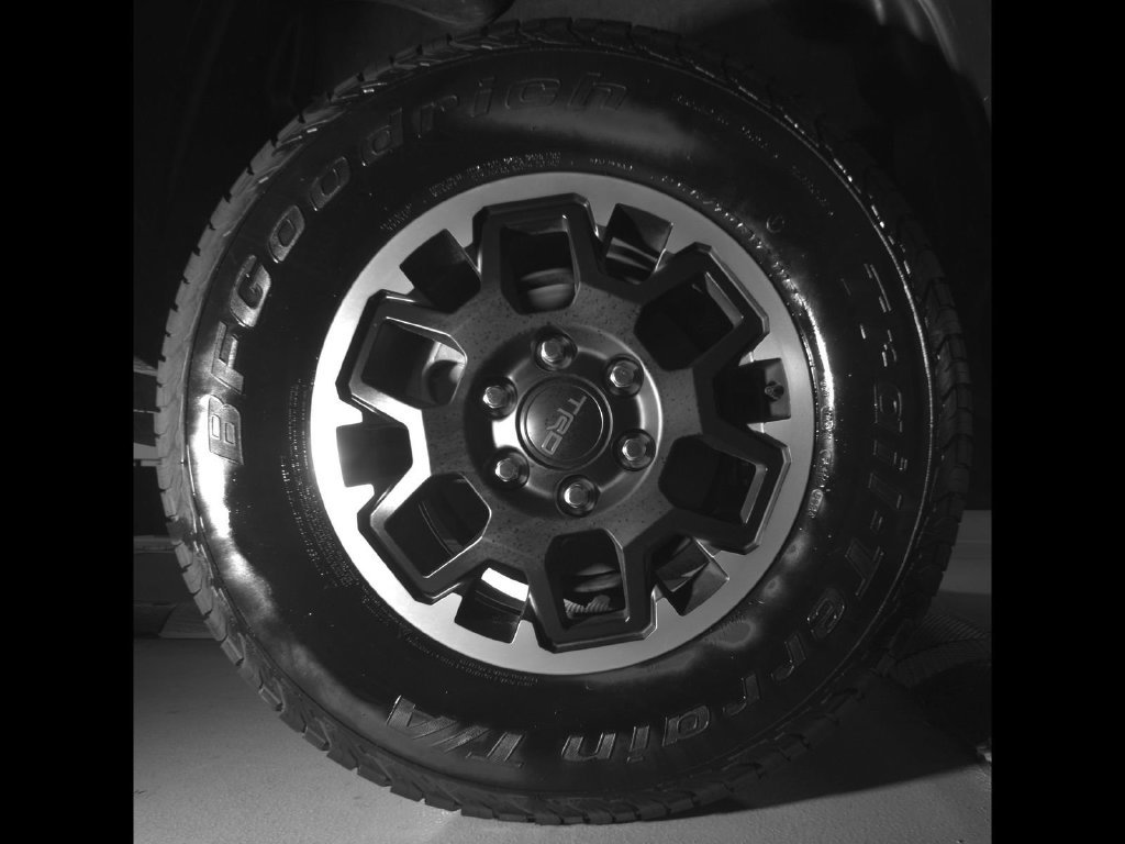 Used 2025 Toyota Tacoma TRD Off-Road AWD/4WD image 11