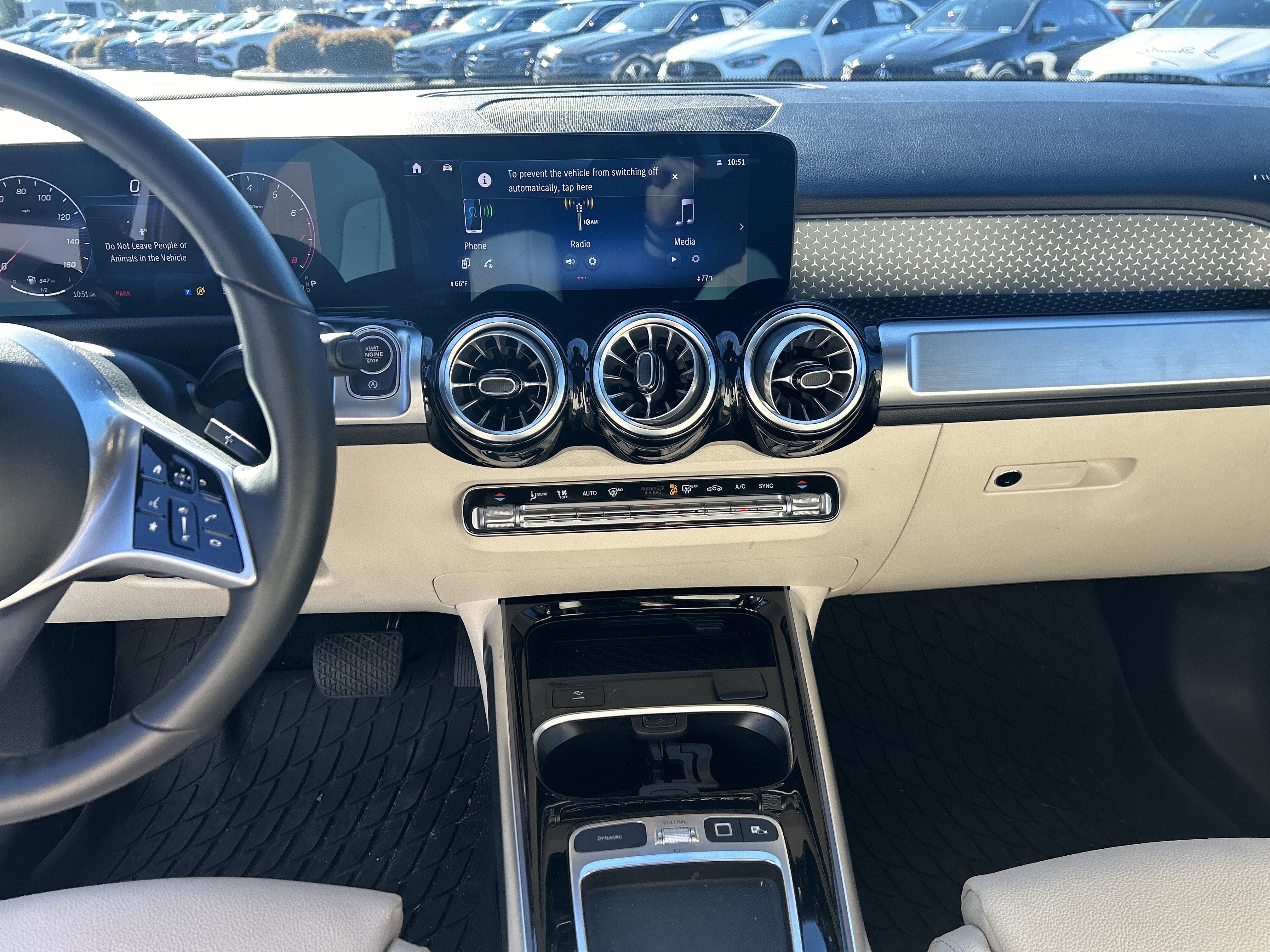 Used 2025 Mercedes-Benz GLB 250 image 31