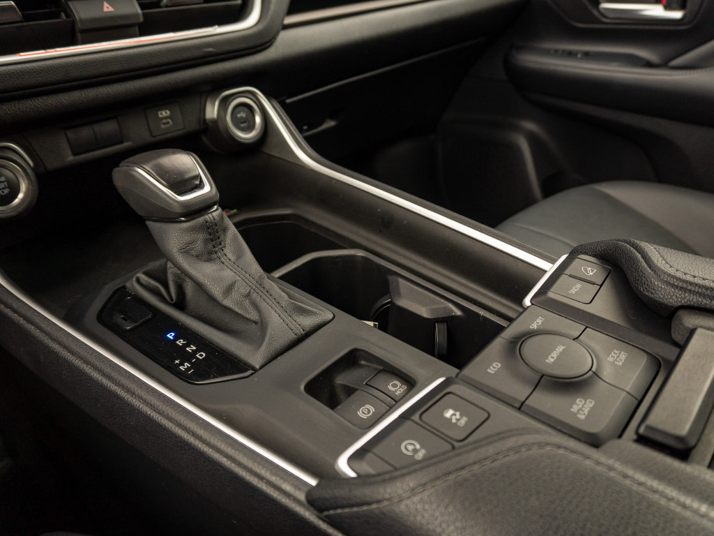 Used 2025 Toyota Grand Highlander AWD image 26