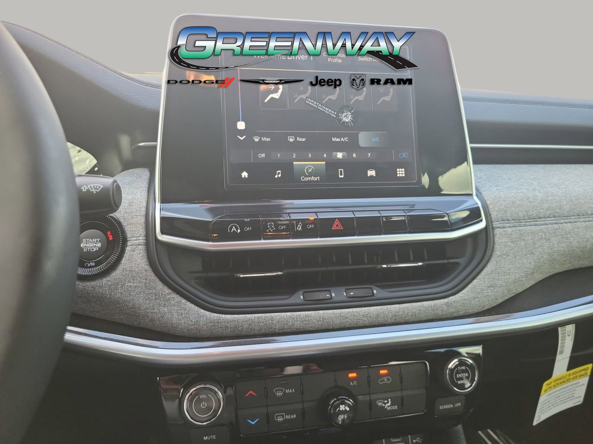 New 2026 Jeep Compass Latitude image 12