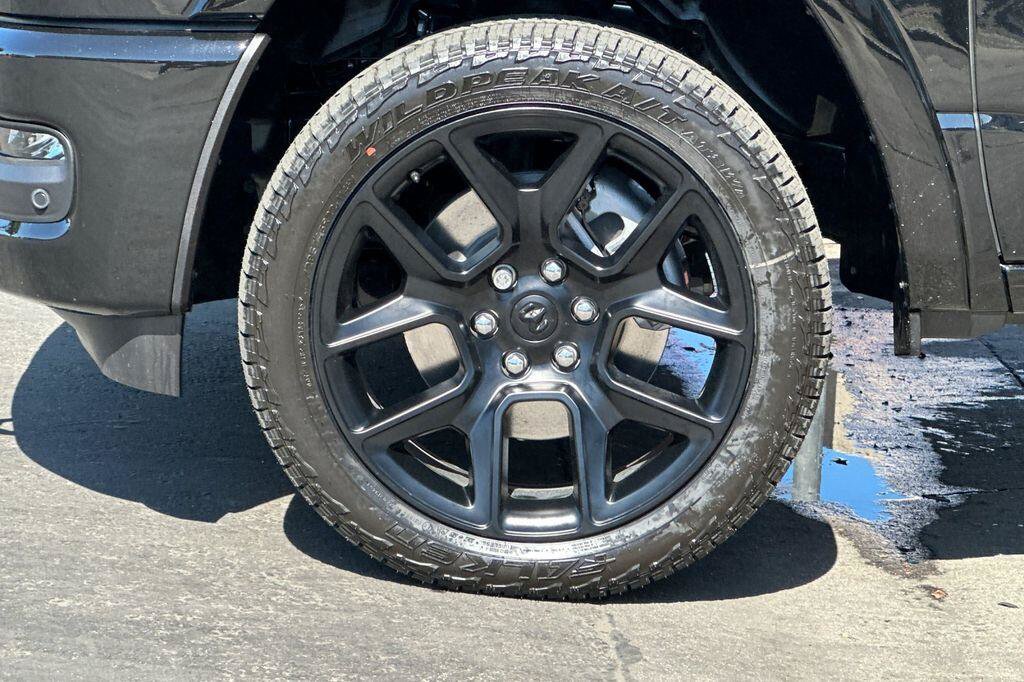 New 2026 RAM 1500 Laramie w/ Night Edition AWD/4WD image 23