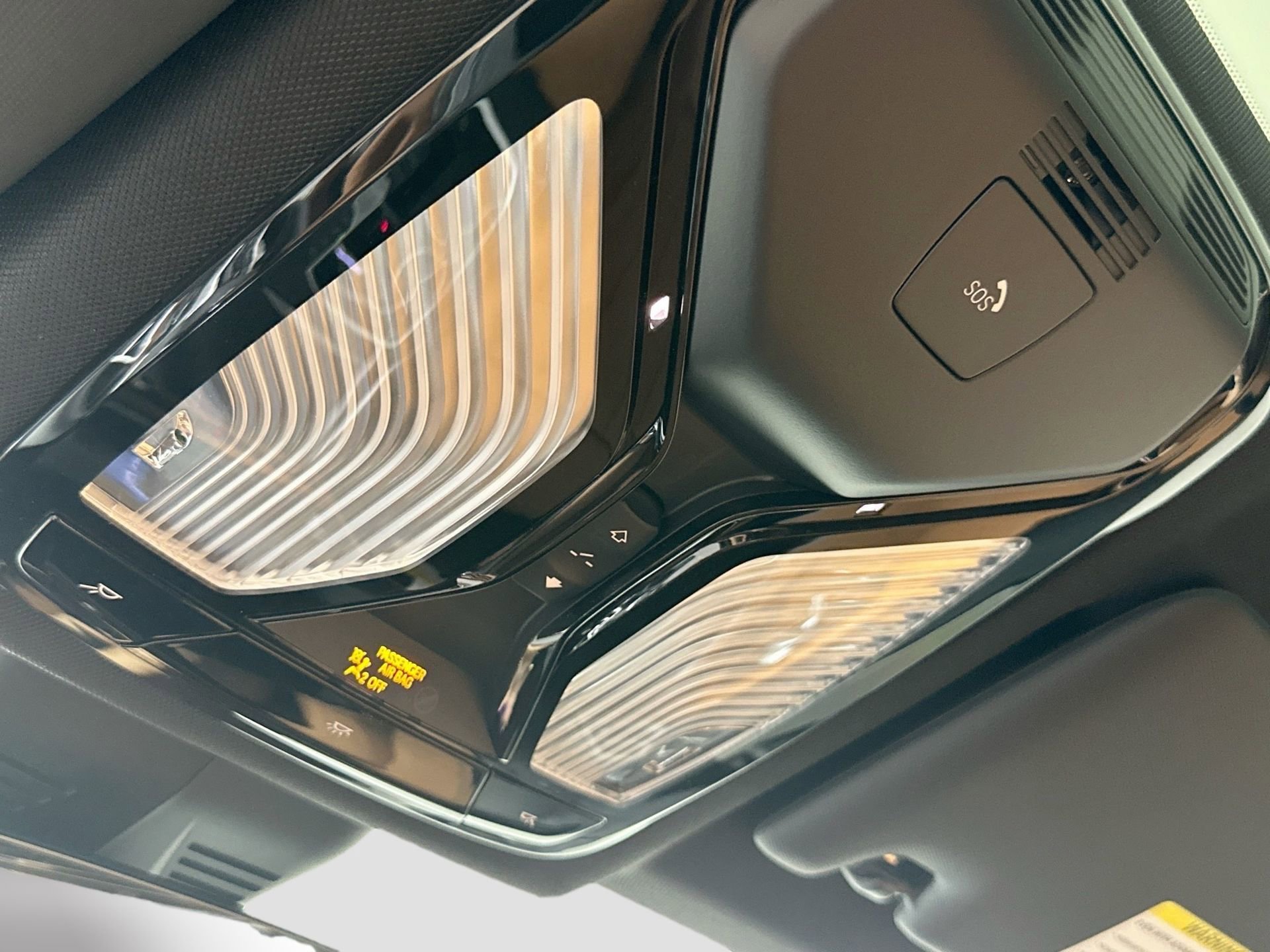 Used 2026 BMW 330i xDrive Sedan w/ Premium Package image 19