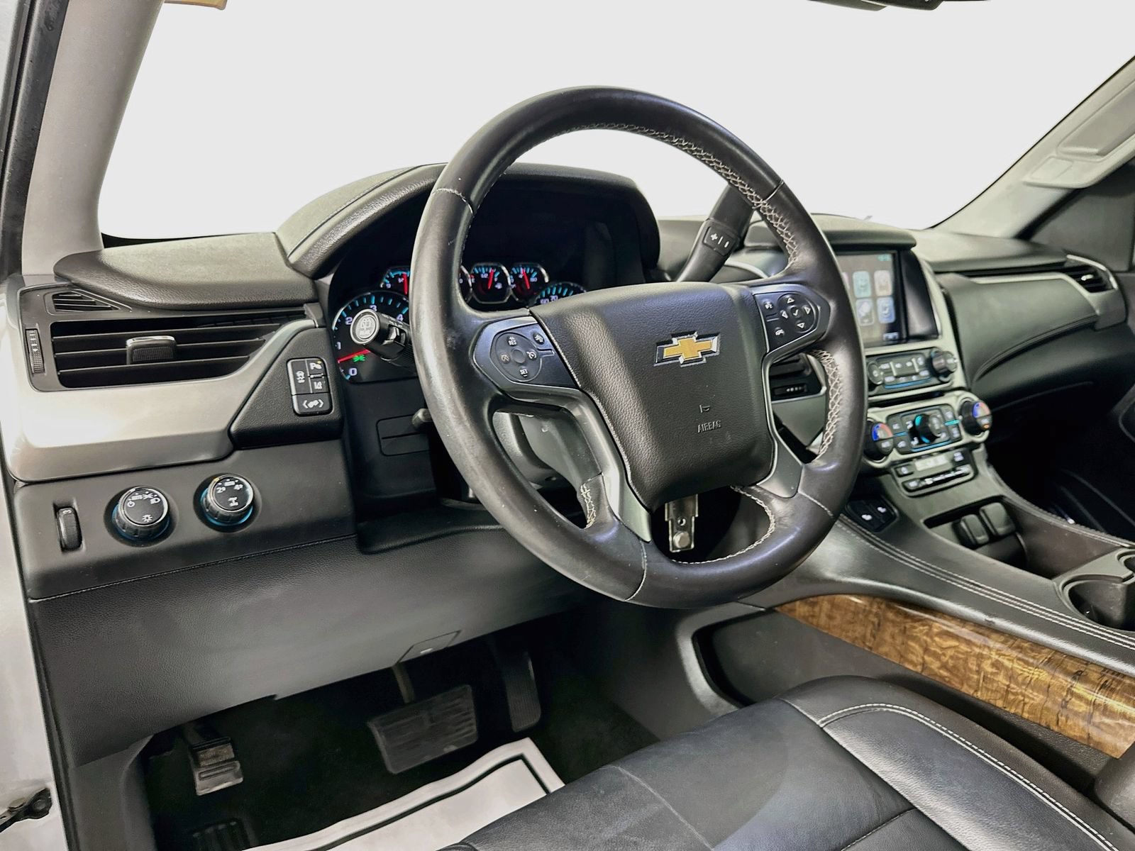 Used 2015 Chevrolet Tahoe LT AWD/4WD image 10