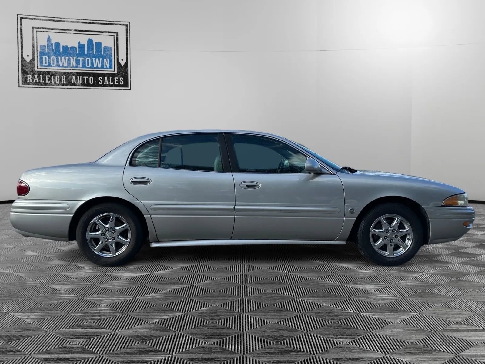 Used 2005 Buick Le Sabre Custom image 4