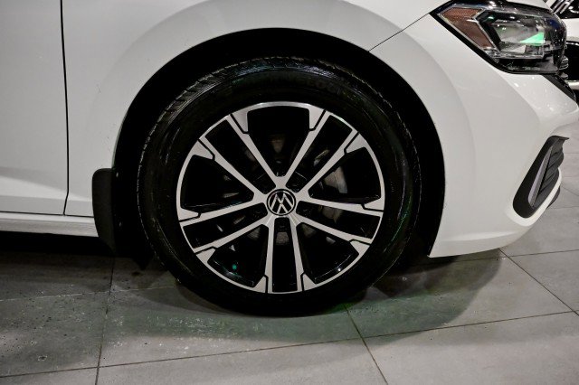 Used 2024 Volkswagen Jetta Sport image 39
