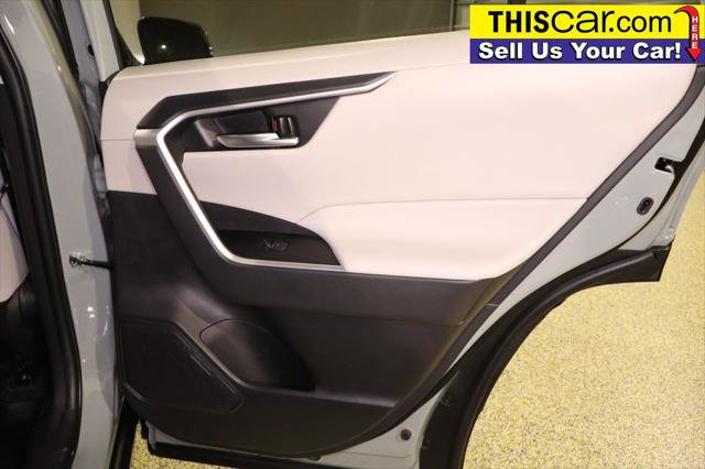 Used 2023 Toyota RAV4 XLE Premium image 35