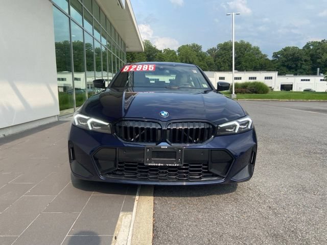 Used 2026 BMW 330i xDrive Sedan w/ M Sport Package AWD/4WD image 4
