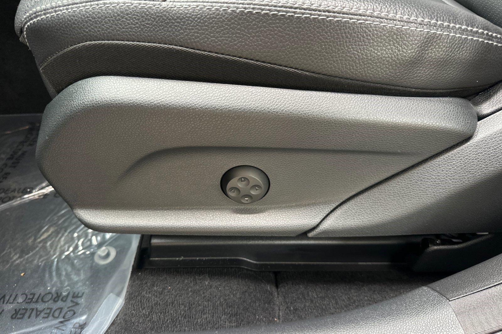Used 2019 Mercedes-Benz GLC 300 4MATIC image 14