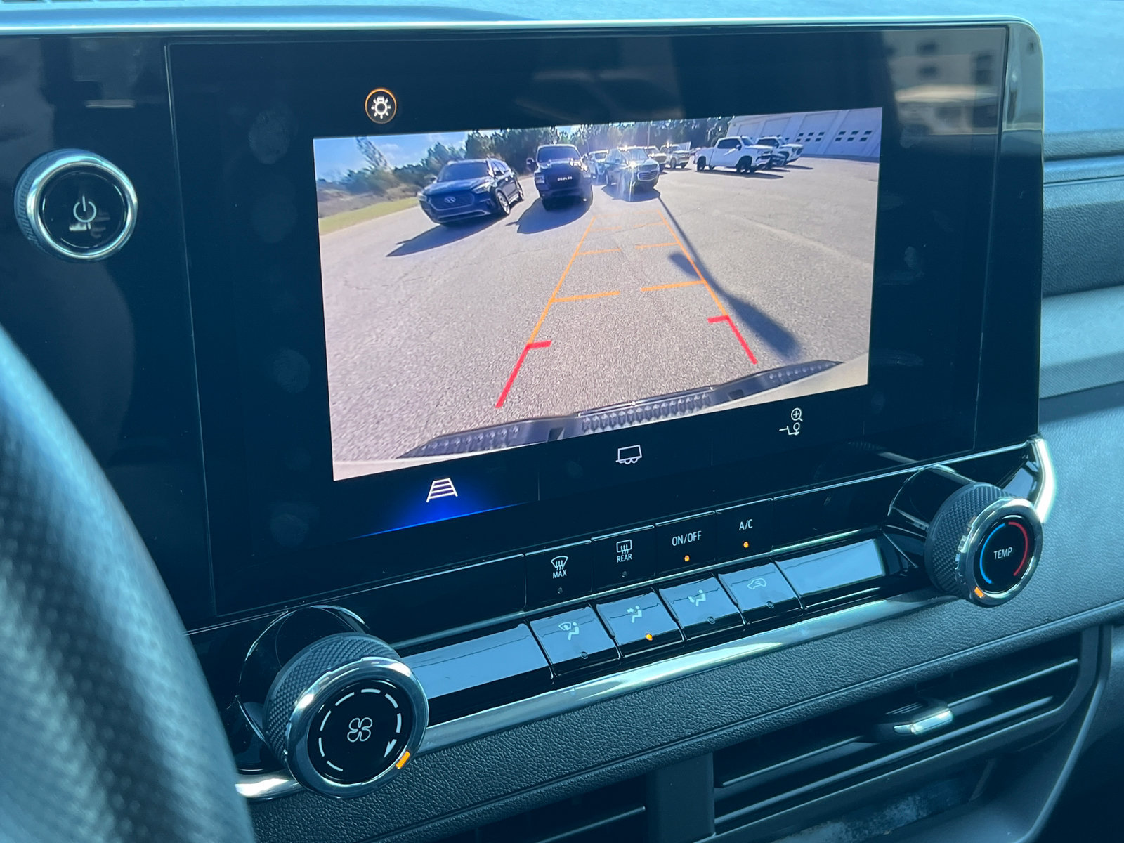 Used 2024 Chevrolet Colorado Trail Boss w/ Advanced Trailering Package AWD/4WD image 26