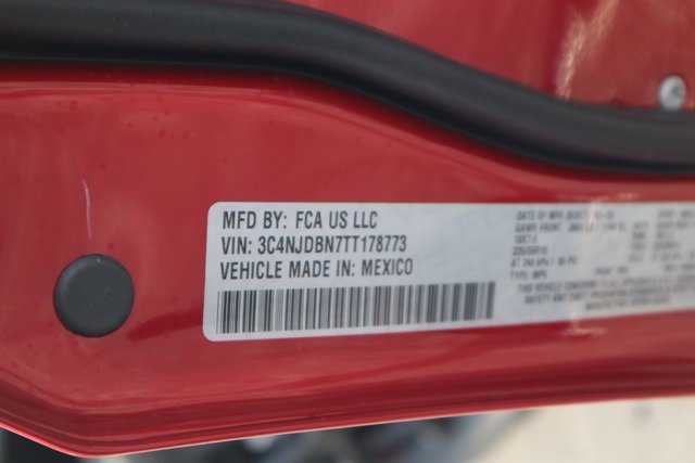 New 2026 Jeep Compass Latitude image 25