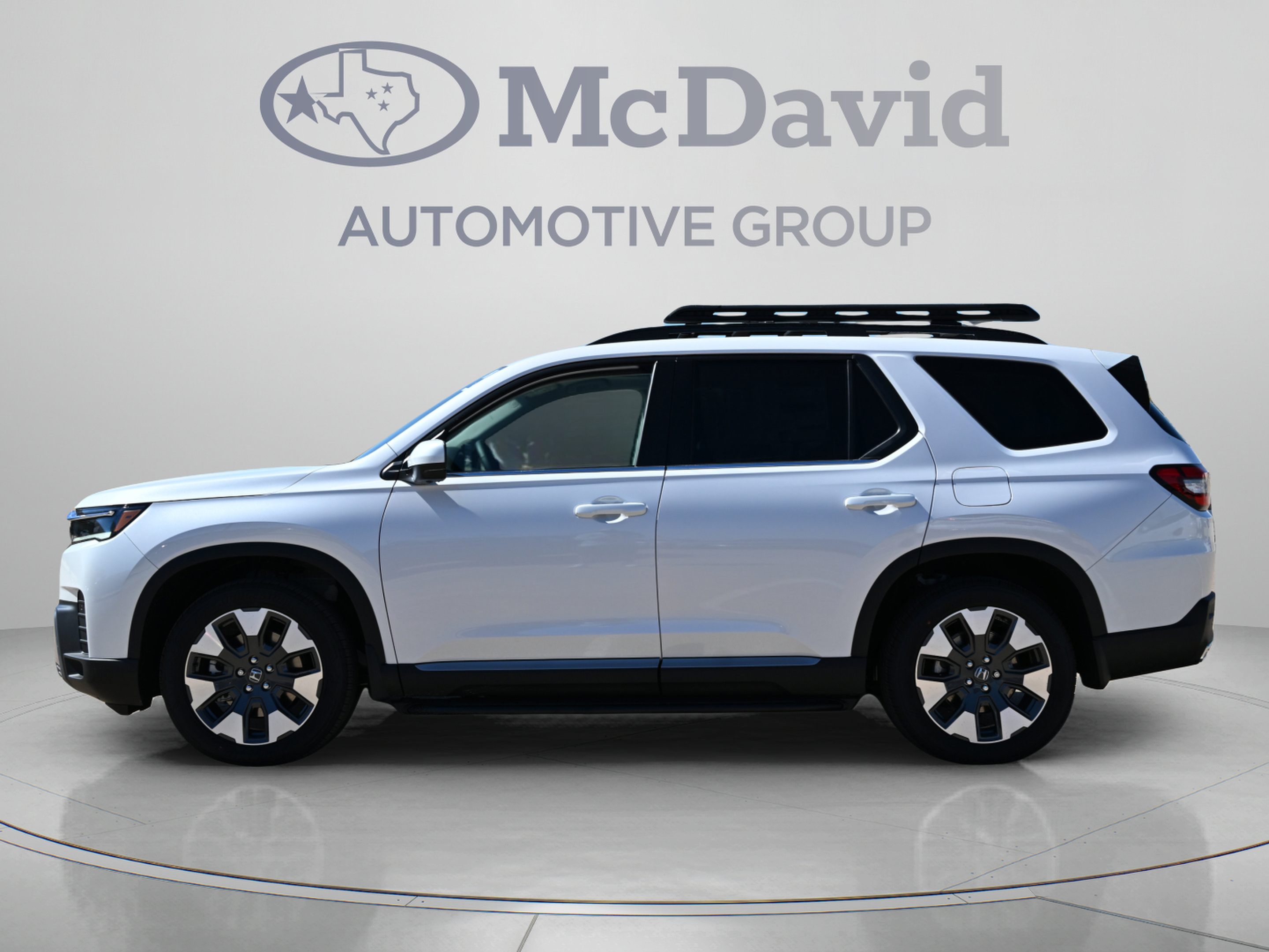 New 2026 Honda Pilot Elite image 2