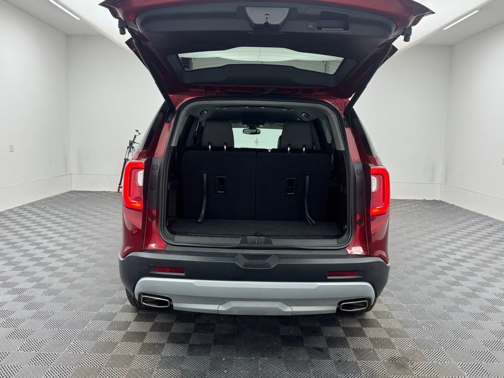 Used 2023 GMC Acadia SLT image 8