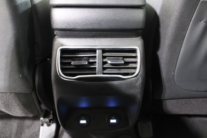 Used 2022 Hyundai Santa Fe SEL image 23