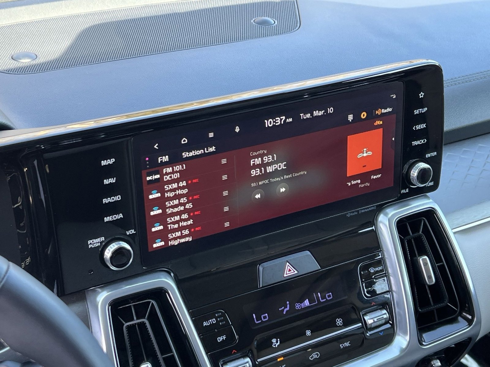 Used 2023 Kia Sorento SX image 16