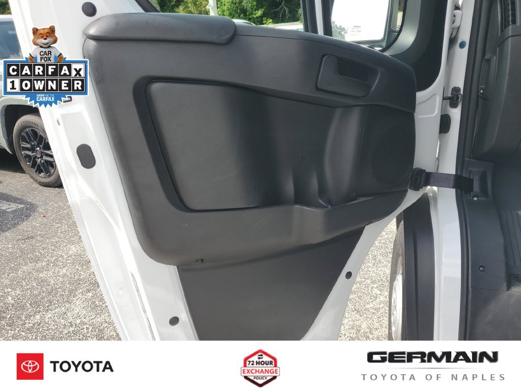 Used 2025 RAM ProMaster 2500 w/ U-Haul Equipment Group FWD image 21