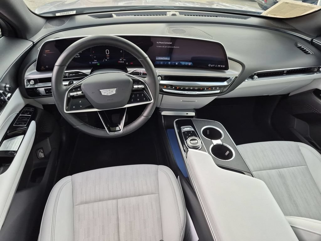 Certified 2024 Cadillac Lyriq Luxury RWD image 13