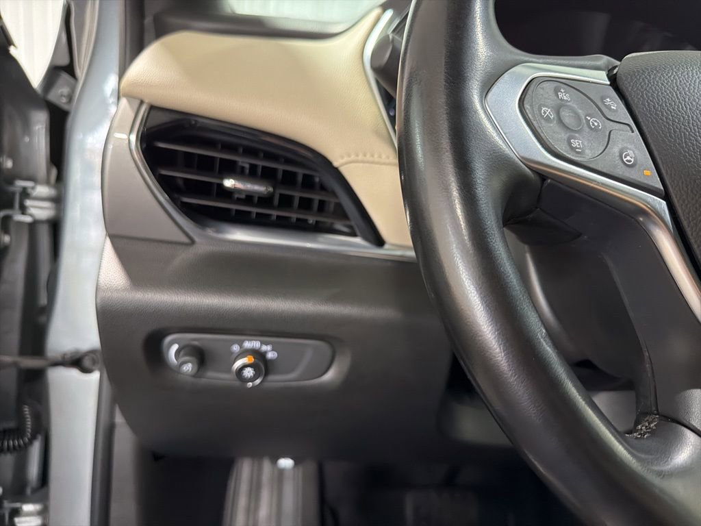 Certified 2023 Chevrolet Traverse LT w/ LPO, Floor Liner Package image 34