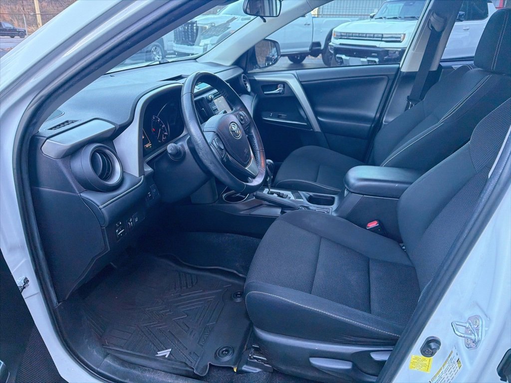 Used 2018 Toyota RAV4 Adventure image 8