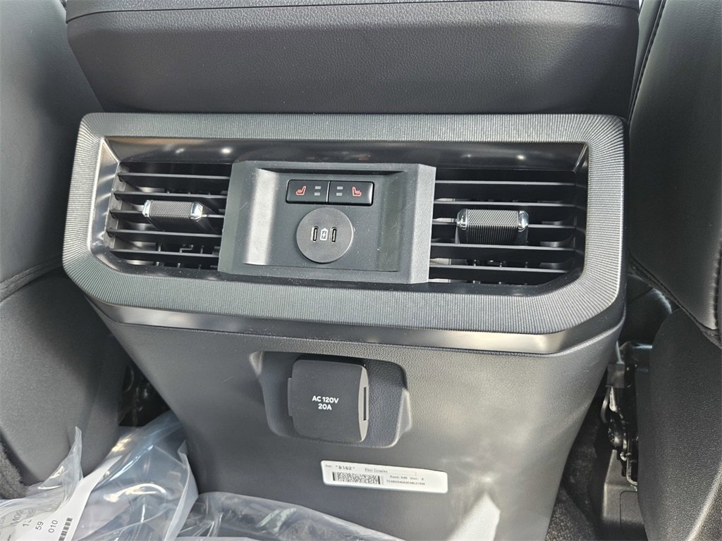 New 2026 Ford F350 Platinum image 36