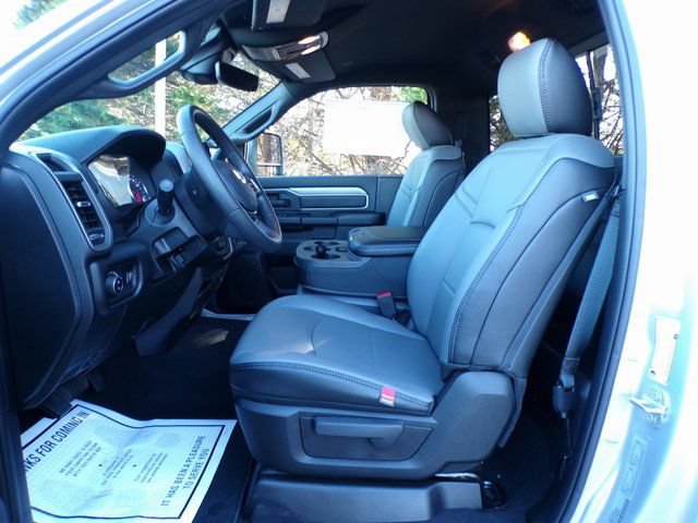 New 2026 RAM 2500 Tradesman AWD/4WD image 9