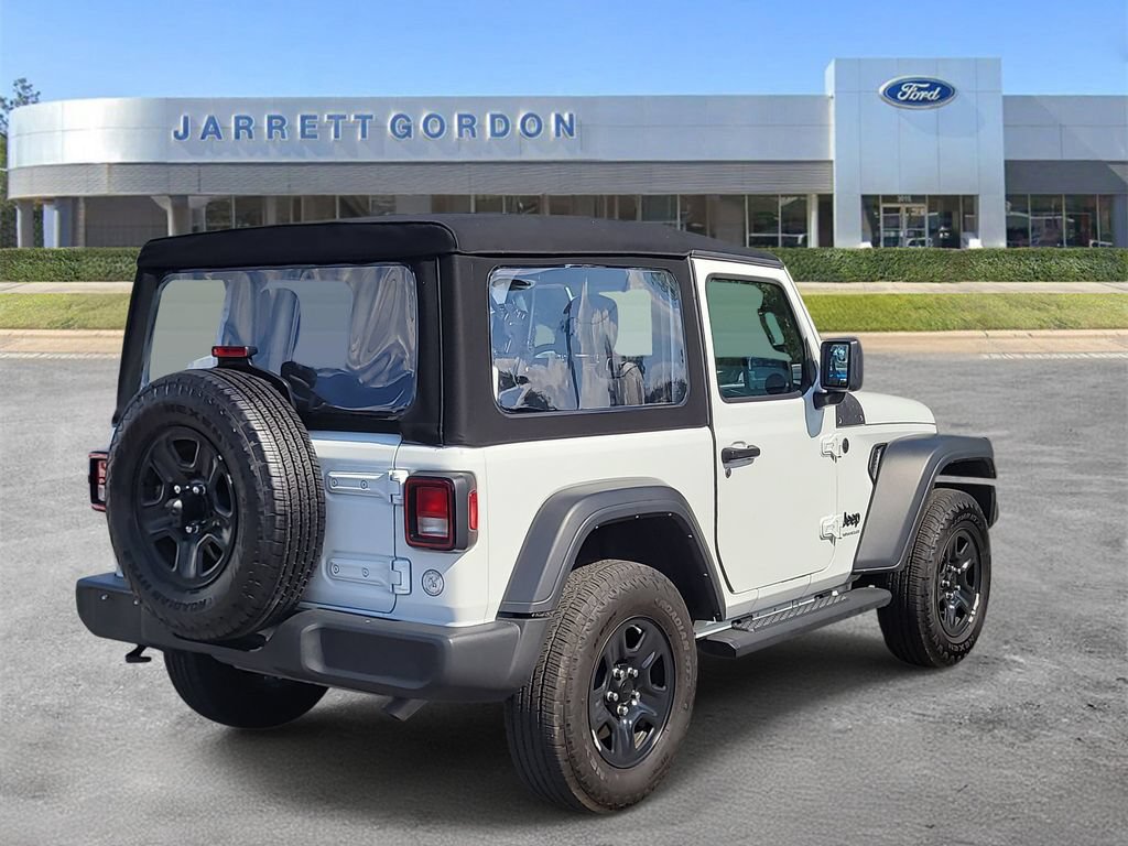 Used 2024 Jeep Wrangler Sport AWD/4WD image 4