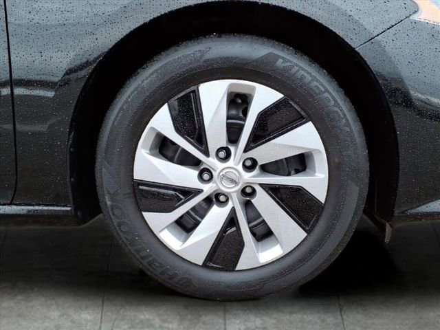 Used 2022 Nissan Altima 2.5 S image 9