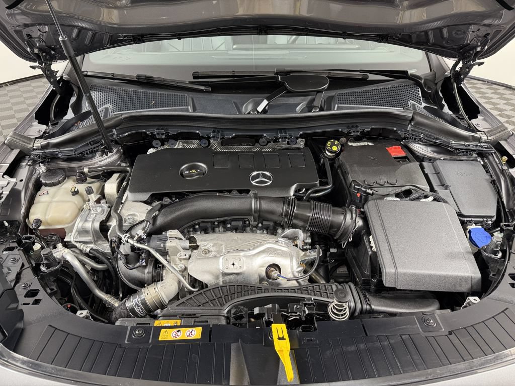 Used 2022 Mercedes-Benz GLA 250 4MATIC image 14