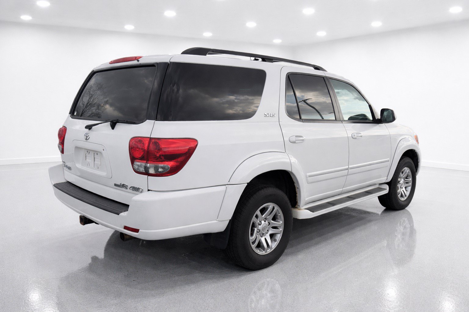 Used 2007 Toyota Sequoia SR5 w/ Preferred Pkg w/ Heated Seats AWD/4WD image 8