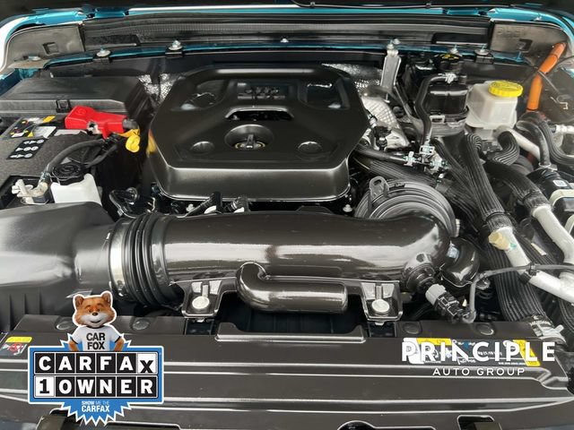 Used 2024 Jeep Wrangler Unlimited w/ Convenience Group AWD/4WD image 34