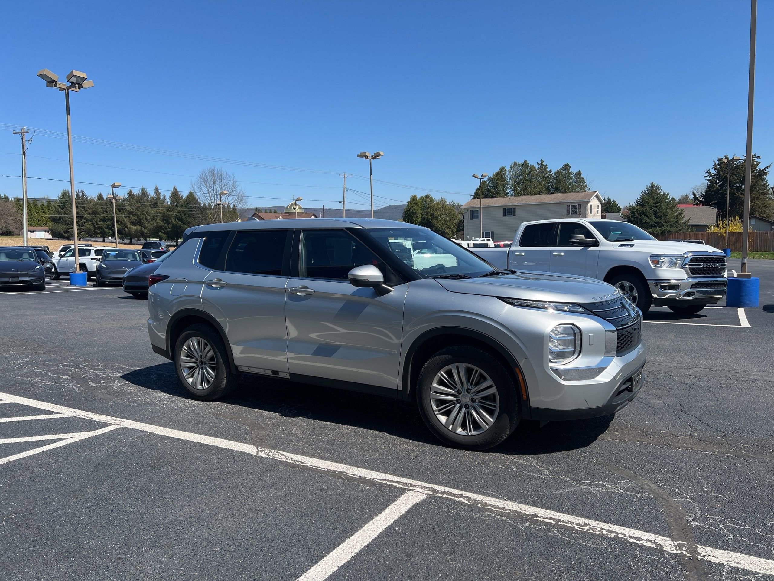 Used 2022 Mitsubishi Outlander ES AWD/4WD image 8