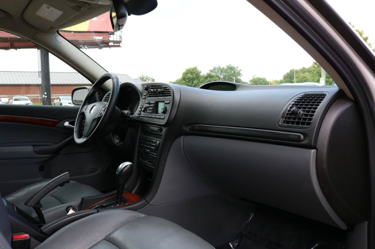 Used 2006 Saab 9-3 2.0T FWD image 41