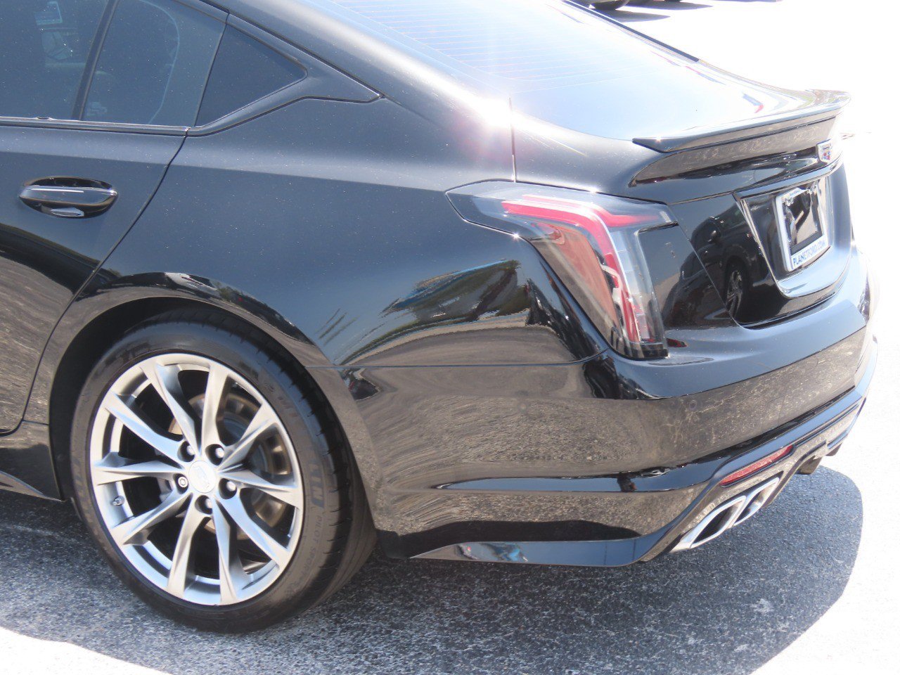 Used 2023 Cadillac CT5 V w/ Premium Package RWD image 15