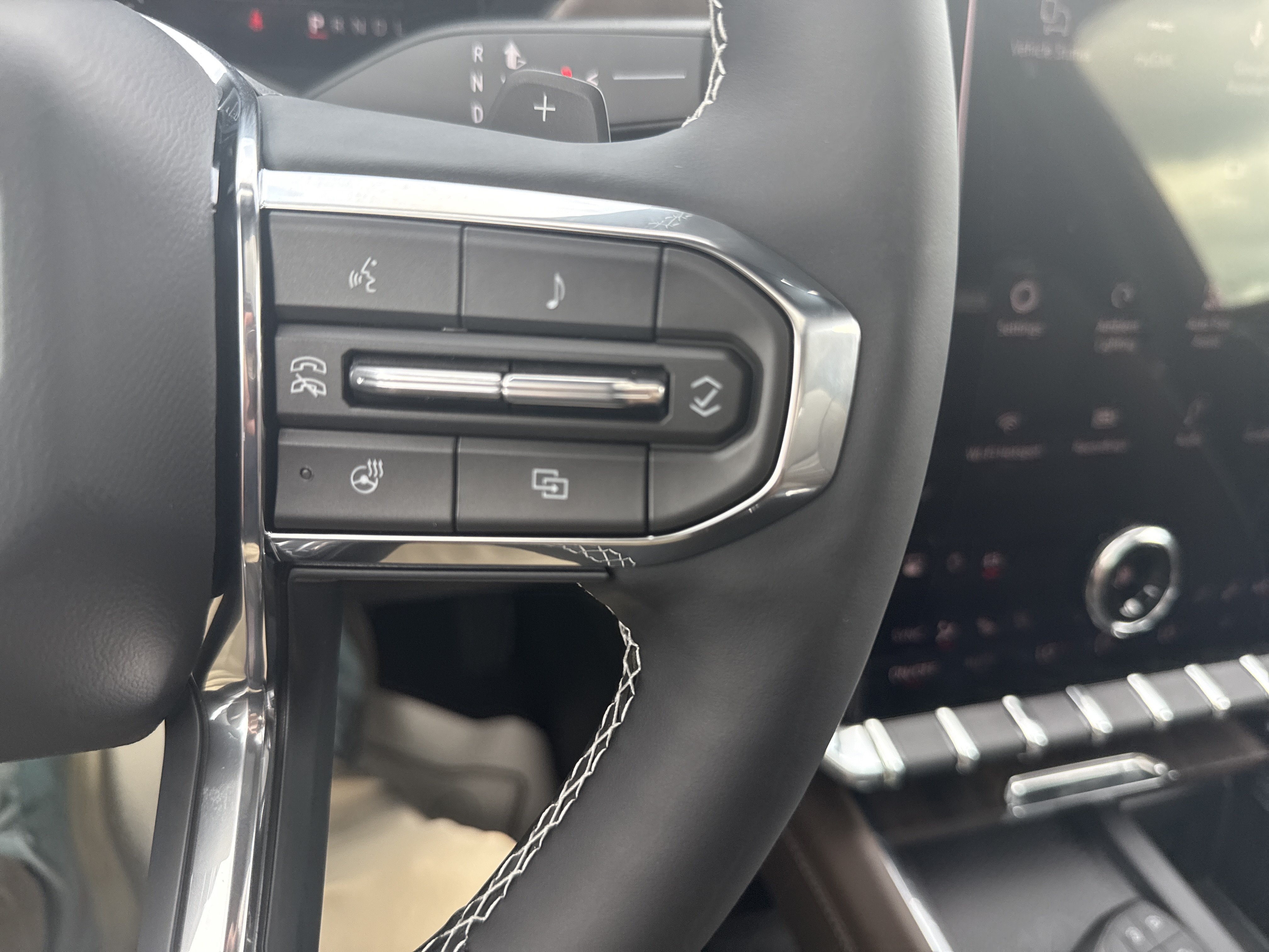 New 2027 GMC Acadia Denali Ultimate AWD/4WD image 19