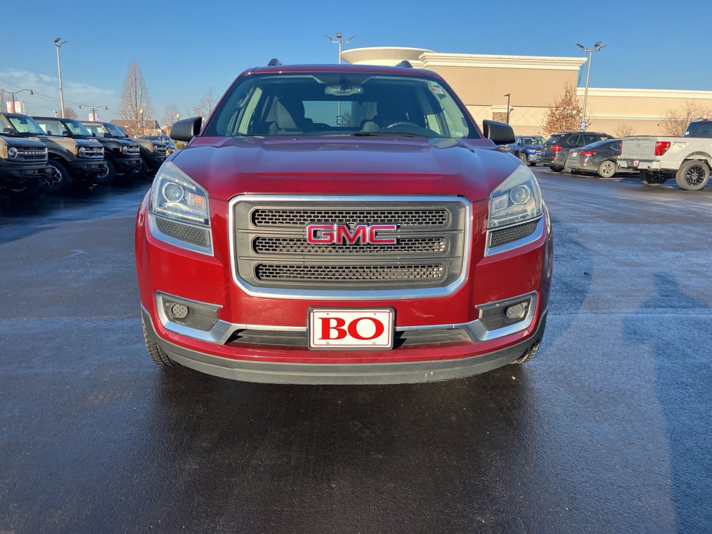 Used 2016 GMC Acadia SLE image 2