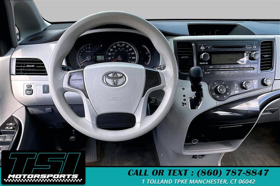 Used 2013 Toyota Sienna L FWD image 5