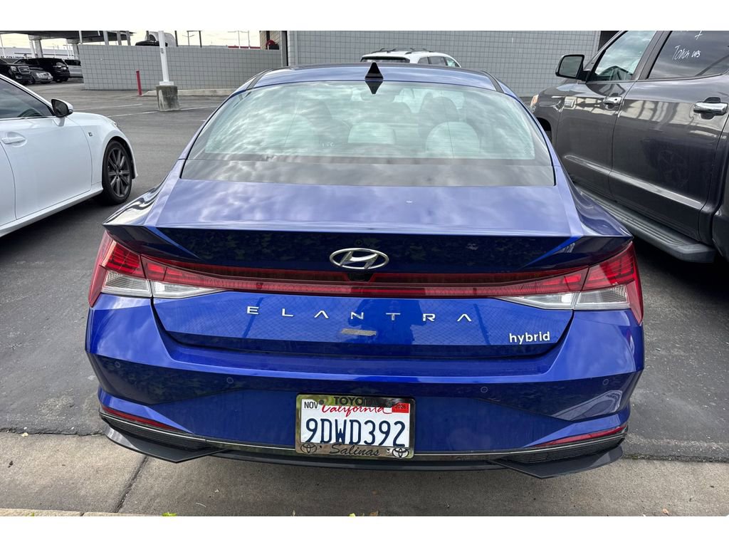 Used 2023 Hyundai Elantra Limited image 4