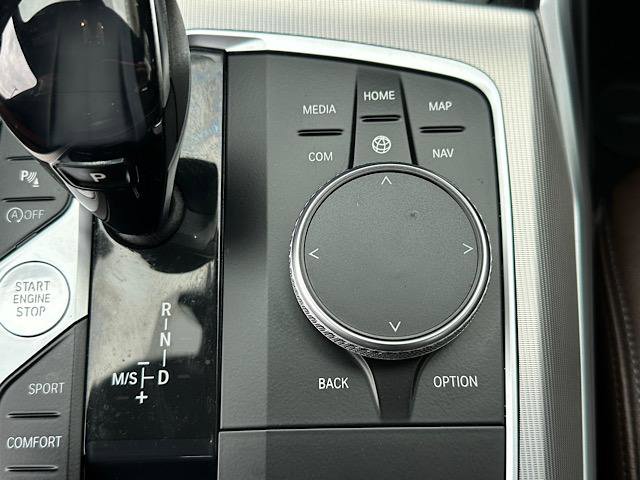 Used 2020 BMW 330i xDrive Sedan w/ Premium Package image 26