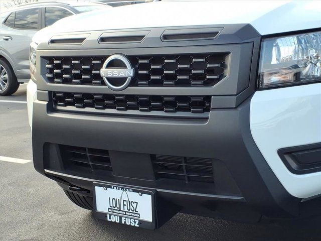 Used 2025 Nissan Frontier S image 33