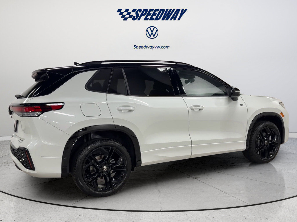 New 2026 Volkswagen Tiguan SE R-Line AWD/4WD image 5