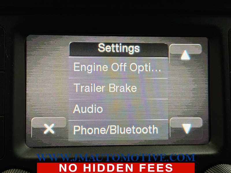 Used 2021 RAM 2500 Big Horn image 30