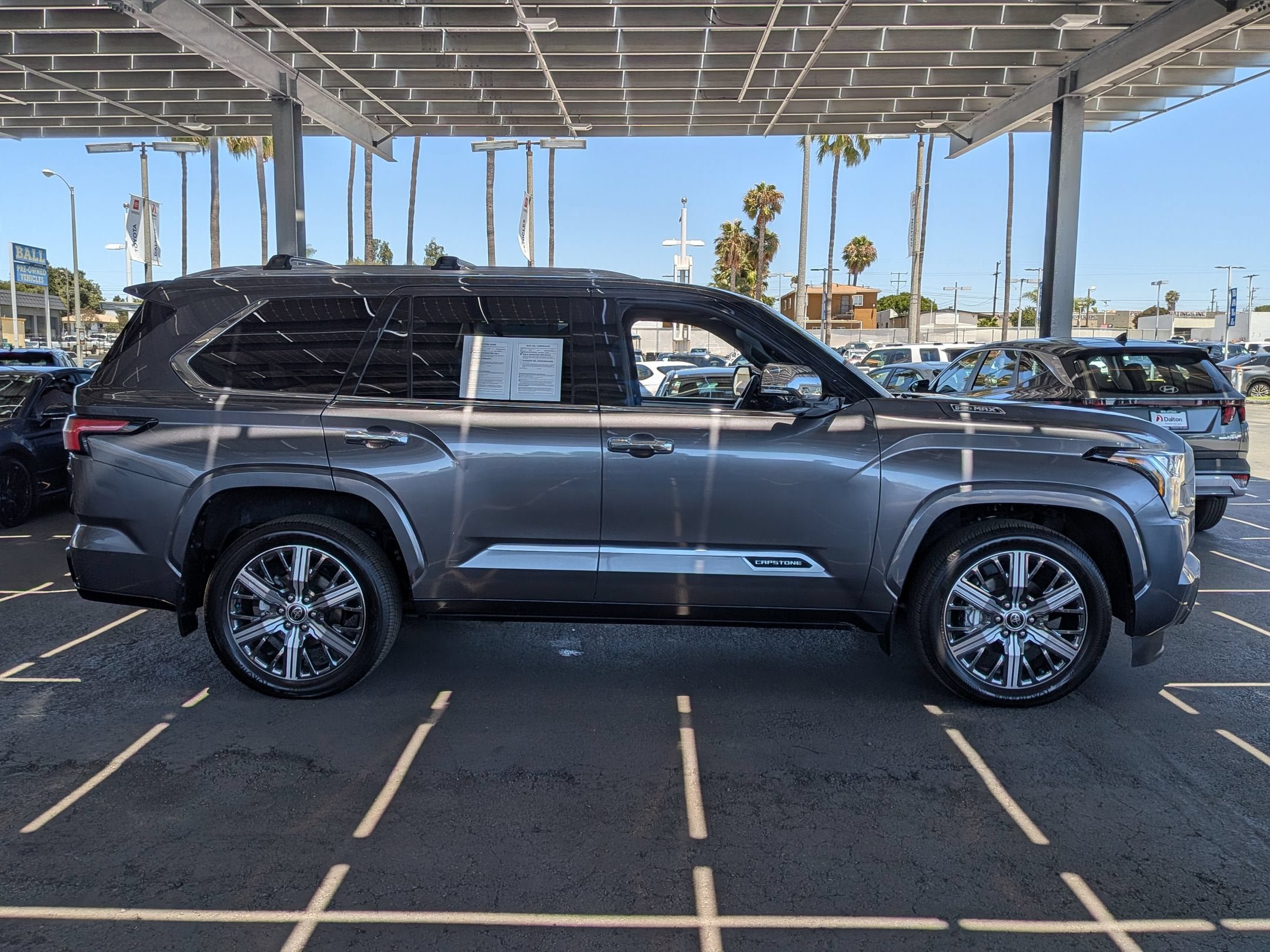 Certified 2023 Toyota Sequoia Capstone AWD/4WD image 5