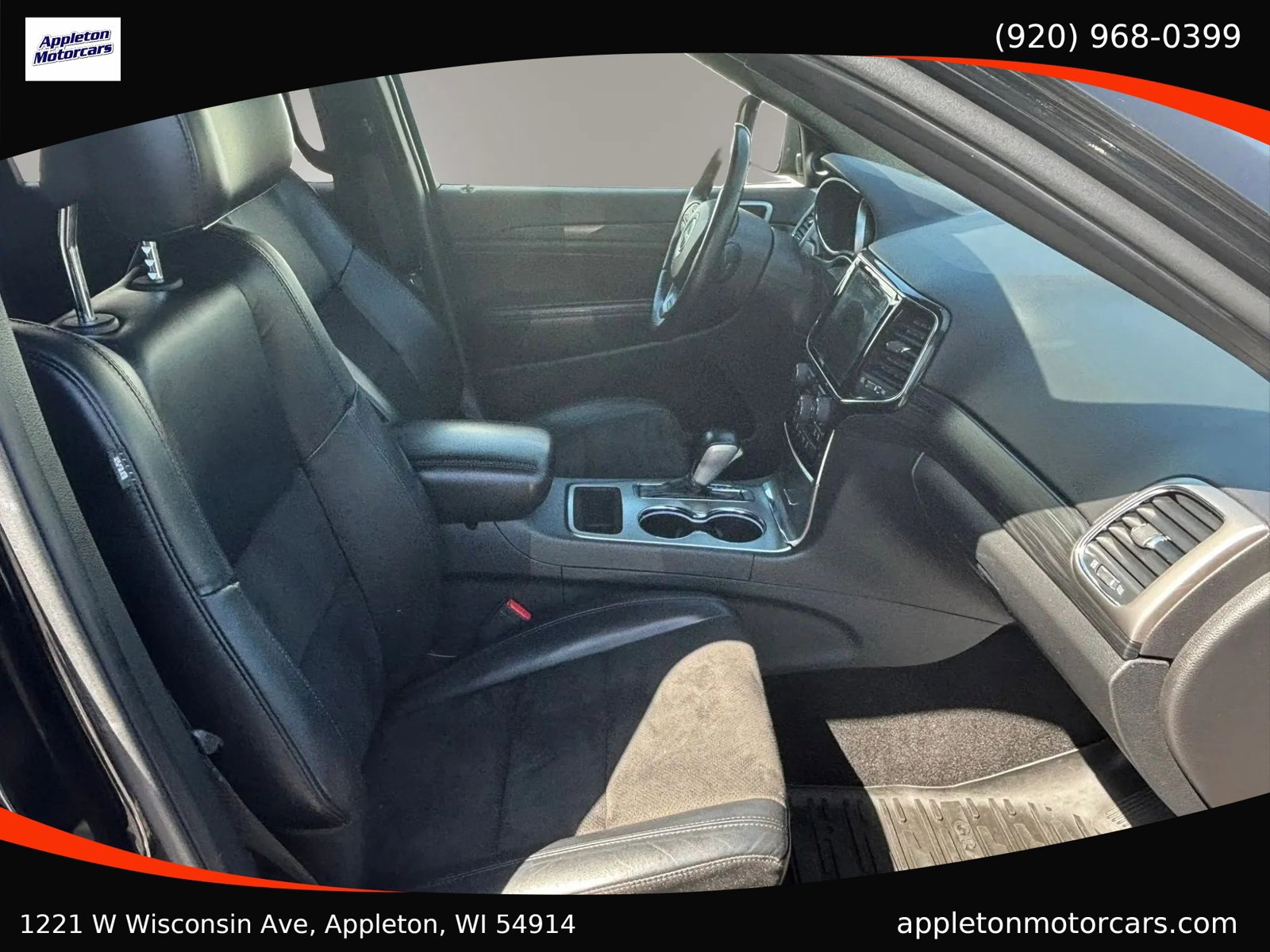 Used 2019 Jeep Grand Cherokee Altitude AWD/4WD image 28