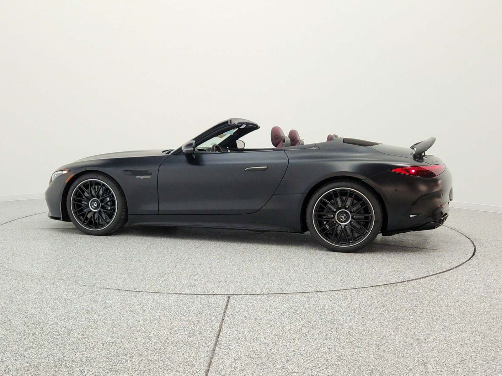 New 2026 Mercedes-Benz SL 63 AMG S e Performance 4MATIC image 8